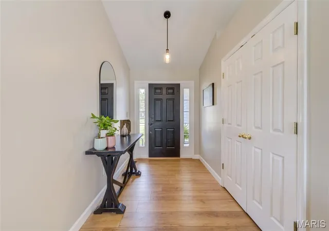4th image of 109 Emerald Isle Ln, Wentzville, MO 63385 | MLS# MIS26046210