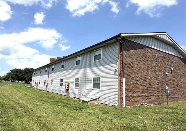 39th image of 961 Belle Valley Dr, Belleville, IL 62220 | MLS# MIS26049927