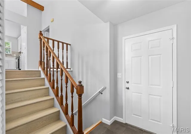 Photo 3 of Single family home for sale at 109 Golden Harvest Ct, Saint Peters, MO 63376 | MLS# MIS26050001 | Listing updated on 2026-08-16