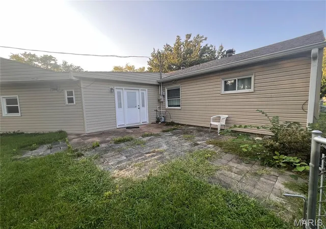 26th image of 3900 N Park Dr, Belleville, IL 62226 | MLS# MIS26051139