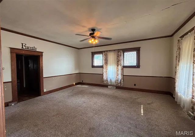 Photo 5 of Single family home for sale at 325 South Shelby St, Shelbina, MO 63468 | MLS# MIS26055810 | Listing updated on 2026-08-30