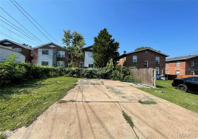 Photo 4 of Multi family home for sale at 4977 Quincy St, St Louis, MO 63109 | MLS# MIS26055885 | Listing updated on 2026-08-30