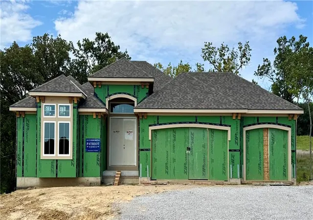 Photo 1 of Single family home for sale at 8508 Nw 90th Terrace, Kansas City, MO 64153 | MLS# 2608601 | Listing updated on 2026-08-30