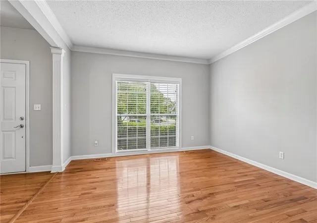 5th image of 8925 W 132Nd Ter, Overland Park, KS 66213 | MLS# 2634728
