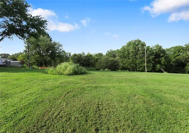 2nd image of Nw Porter Rd, Kansas City, MO 64152 | MLS# 2635282