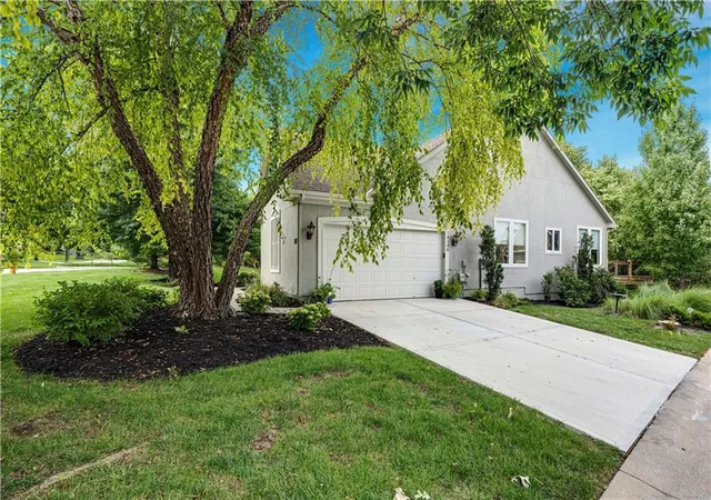 2nd image of 14349 Norwood St, Overland Park, KS 66224 | MLS# 2635858