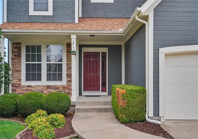 4th image of 8438 Timber Ridge St, De Soto, KS 66018 | MLS# 2636010