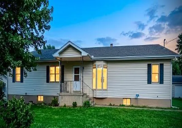 1st image of 1232 N Tucker St, Nevada, MO 64772 | MLS# 2639527
