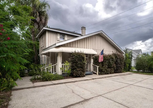 Photo 1 of Single family home for sale at 5200 Canal St, Milton, FL 32570 | MLS# 686362 | Listing updated on 2026-09-25