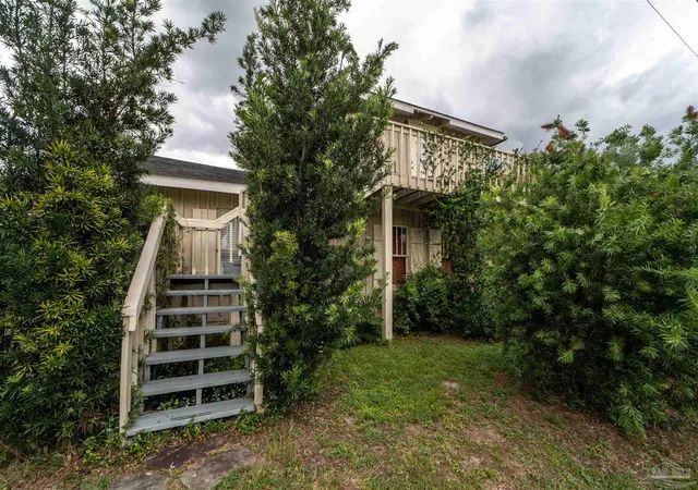 Photo 2 of Single family home for sale at 5200 Canal St, Milton, FL 32570 | MLS# 686362 | Listing updated on 2026-09-25