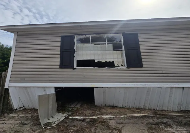 4th image of 1918 Church St, Gulf Breeze, FL 32563 | MLS# 687941