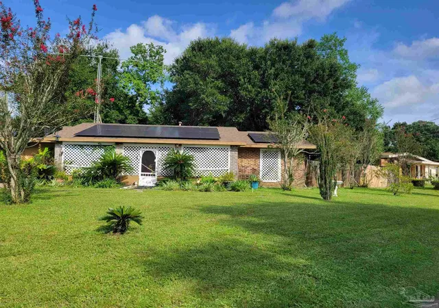 2nd image of 4512 Cherbourg Way, Pensacola, FL 32505 | MLS# 687953
