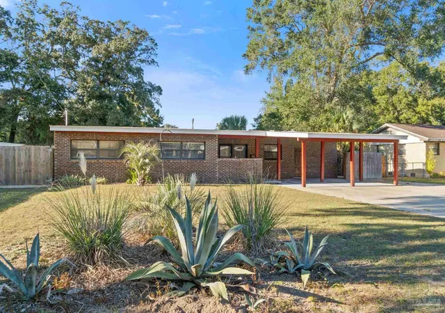 Photo 1 of Single family home for sale at 632 Berkley Dr, Pensacola, FL 32503 | MLS# 686871 | Listing updated on 2026-10-07