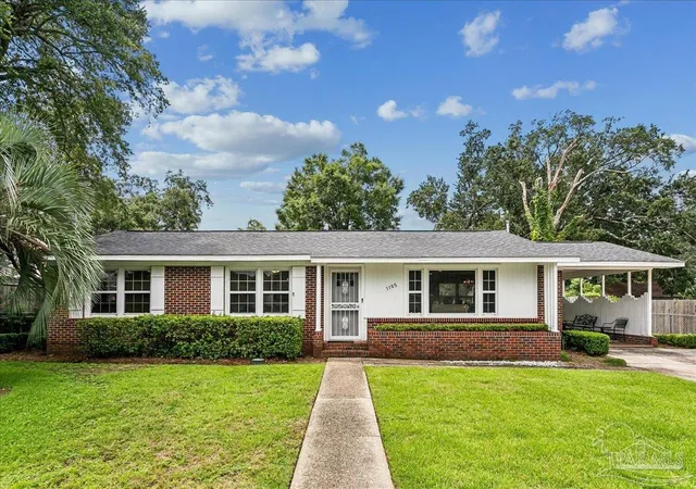 Photo 3 of Single family home for sale at 1105 E Baars St, Pensacola, FL 32503 | MLS# 687173 | Listing updated on 2026-09-21