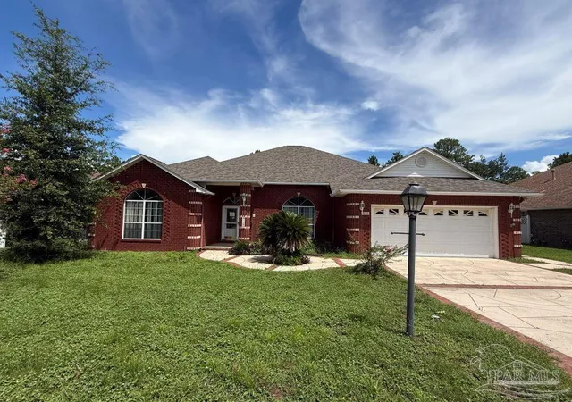 Photo 1 of Sale Pending at 7934 Castle Pointe Way, Pensacola, FL 32506 | MLS# 687639 | Listing updated on 2026-09-04