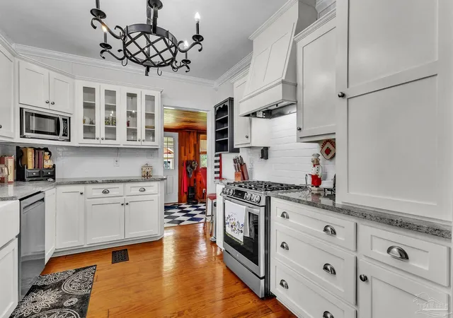 2nd image of 1057 Pauline St, Cantonment, FL 32533 | MLS# 687779