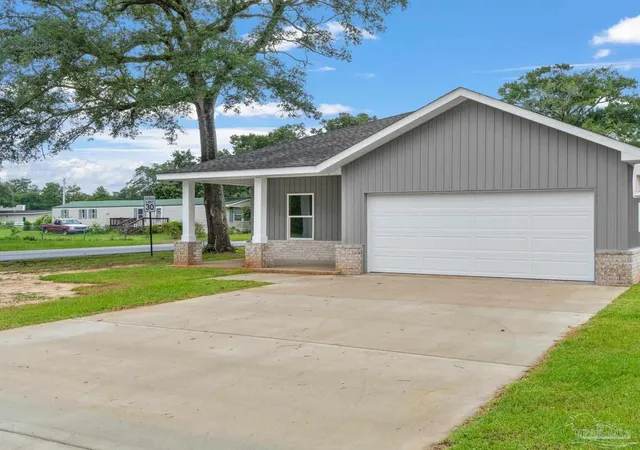 2nd image of 2712 Copter Rd, Pensacola, FL 32514 | MLS# 681741