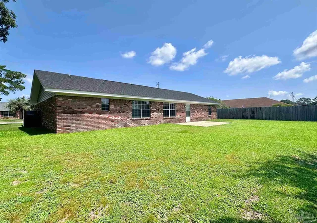 28th image of 205 Bimini Ct, Pensacola, FL 32506 | MLS# 687897