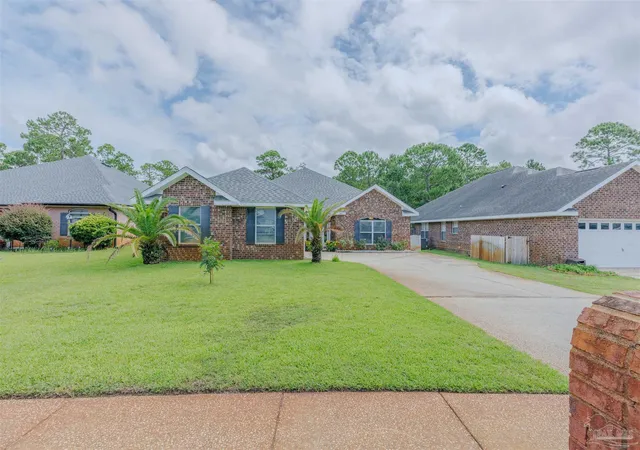 Photo 1 of Single family home for sale at 6416 Old Harbor Ct, Gulf Breeze, FL 32563 | MLS# 686230 | Listing updated on 2026-08-26