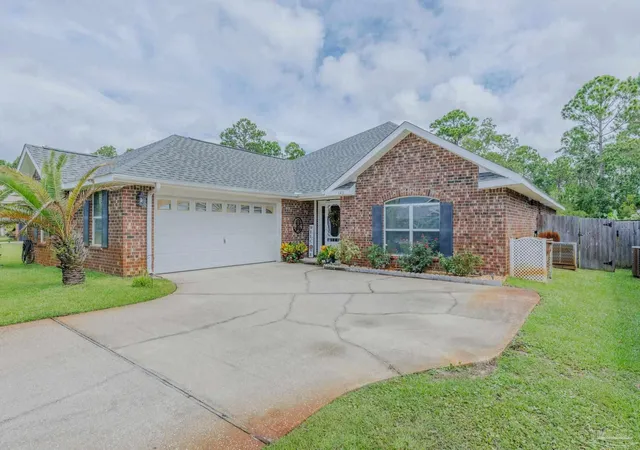 Photo 3 of Single family home for sale at 6416 Old Harbor Ct, Gulf Breeze, FL 32563 | MLS# 686230 | Listing updated on 2026-08-26