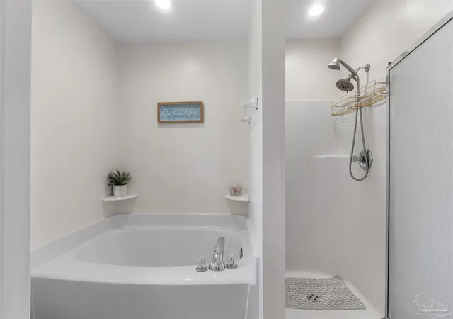29th image of 8708 Laredo St, Navarre, FL 32566 | MLS# 687445