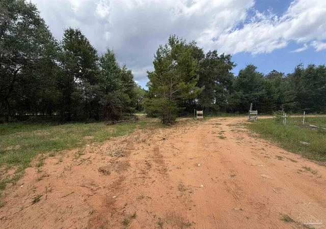Photo 4 of Land for sale at 7530 Blackjack Cir, Navarre, FL 32566 | MLS# 686121 | Listing updated on 2026-09-04