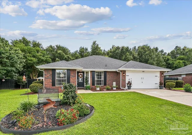 Photo 1 of Single family home for sale at 4848 La Casa Cir, Milton, FL 32571 | MLS# 686136 | Listing updated on 2026-09-08