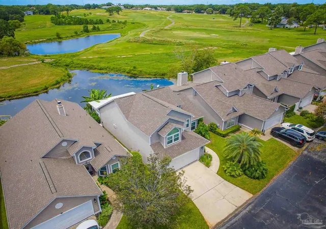 2nd image of 1125 Lionsgate Ln, Gulf Breeze, FL 32563 | MLS# 687271