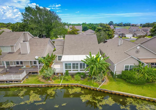 Photo 3 of Single family home for sale at 1125 Lionsgate Ln, Gulf Breeze, FL 32563 | MLS# 687271 | Listing updated on 2026-09-25