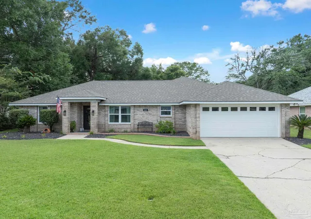 Photo 3 of Single family home for sale at 1621 Colwyn Dr, Cantonment, FL 32533 | MLS# 687473 | Listing updated on 2026-08-18
