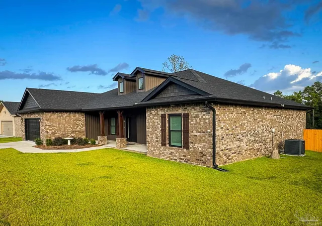 Photo 4 of Single family home for sale at 5003 Timber Ridge Dr, Milton, FL 32571 | MLS# 685747 | Listing updated on 2026-08-21