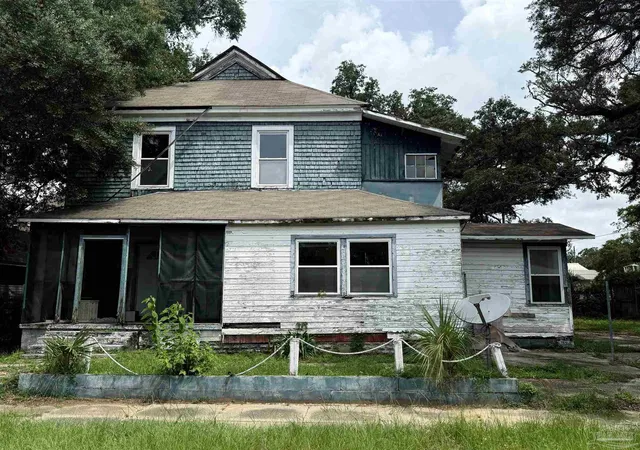 image of 804 E Lee St, Pensacola, FL 32503 | MLS# 687205