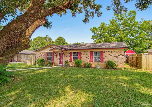 Photo 2 of Single family home for sale at 2018 Woodbury Dr, Cantonment, FL 32533 | MLS# 686528 | Listing updated on 2026-09-01