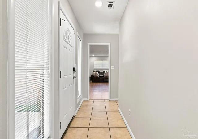 Photo 4 of Single family home for sale at 6230 Starhill Dr, Milton, FL 32570 | MLS# 686250 | Listing updated on 2026-08-19