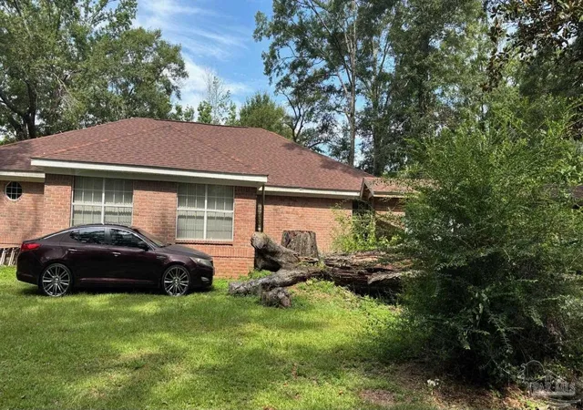 Photo 3 of Single family home for sale at 4736 Richardson Rd, Molino, FL 32577 | MLS# 687305 | Listing updated on 2026-09-24