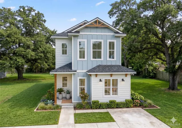 1st image of 306 E Avery St, Pensacola, FL 32503 | MLS# 687353