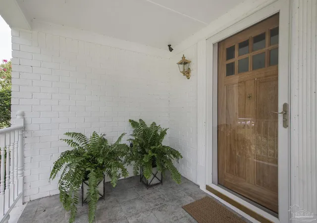 image of 8830 Burning Tree Rd, Pensacola, FL 32514 | MLS# 686870