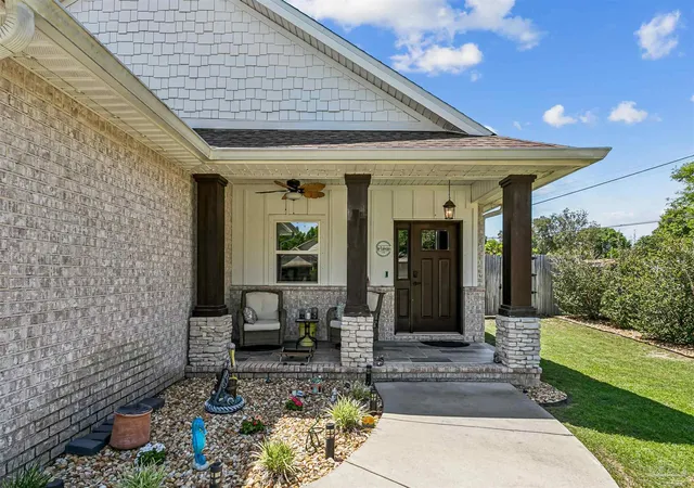 Photo 3 of Sale Pending at 605 Wild Heron Way, Pensacola, FL 32506 | MLS# 686768 | Listing updated on 2026-08-28