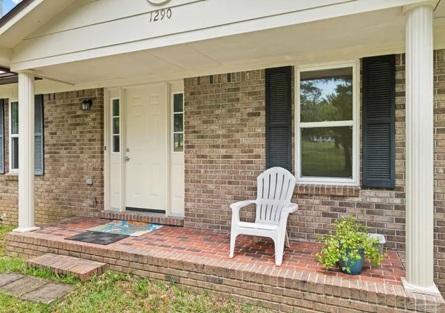 Photo 3 of Single family home for sale at 1290 Ridge Way Rd, Cantonment, FL 32533 | MLS# 687780 | Listing updated on 2026-08-26