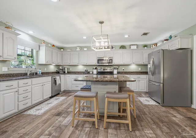 Photo 3 of Single family home for sale at 5840 Greenfield St, Milton, FL 32571 | MLS# 686658 | Listing updated on 2026-09-02