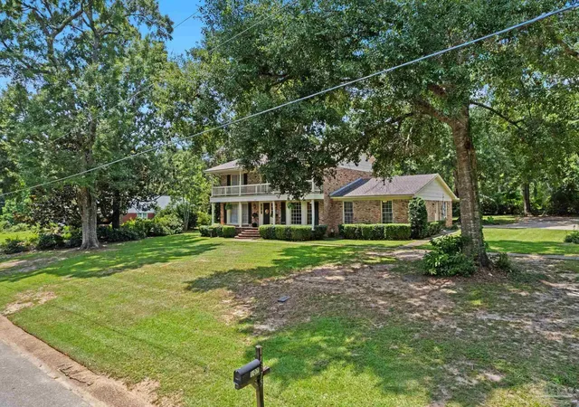 Photo 3 of Single family home for sale at 14375 Oak Knoll Ln, Bay Minette, AL 36507 | MLS# 686735 | Listing updated on 2026-09-15