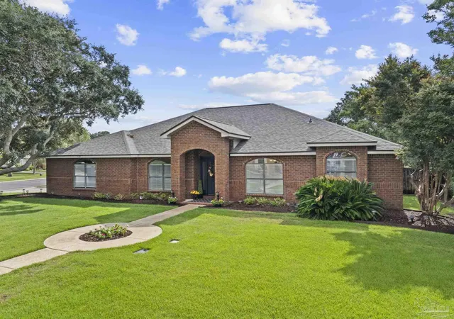 Photo 3 of Single family home for sale at 1188 Tiger Tr Blvd, Gulf Breeze, FL 32563 | MLS# 687514 | Listing updated on 2026-09-15