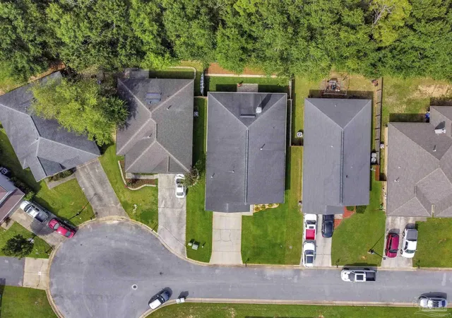 3rd image of 1442 Towhee Canyon Dr, Cantonment, FL 32533 | MLS# 687329