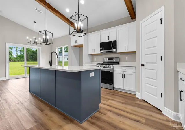 Photo 4 of Single family home for sale at 7670 Tippin Ave, Pensacola, FL 32514 | MLS# 686359 | Listing updated on 2026-07-27