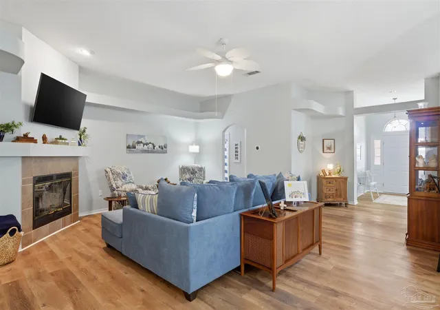 Photo 4 of Single family home for sale at 10736 Crosscut Dr, Pensacola, FL 32506 | MLS# 686967 | Listing updated on 2026-09-07