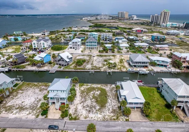 1st image of 1422 Homeport Dr, Navarre, FL 32566 | MLS# 687626