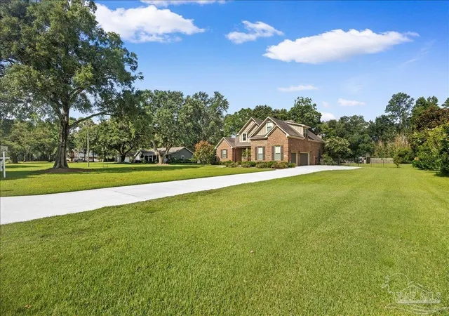 Photo 2 of Single family home for sale at 6099 Curtis Rd, Milton, FL 32571 | MLS# 684149 | Listing updated on 2026-09-16