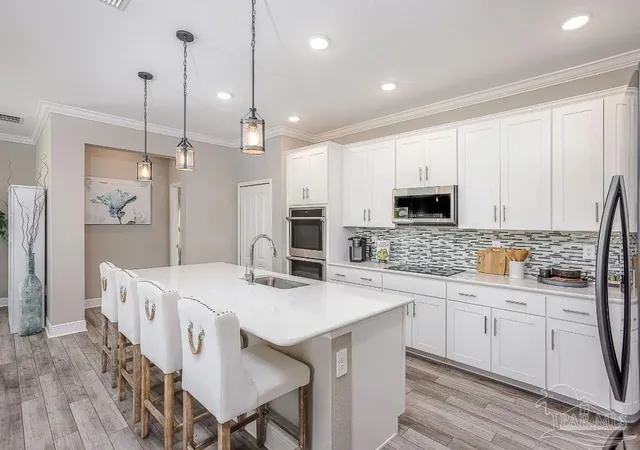 Photo 3 of Single family home for sale at 10770 Lucie Ct, Pensacola, FL 32526 | MLS# 675928 | Listing updated on 2026-05-20