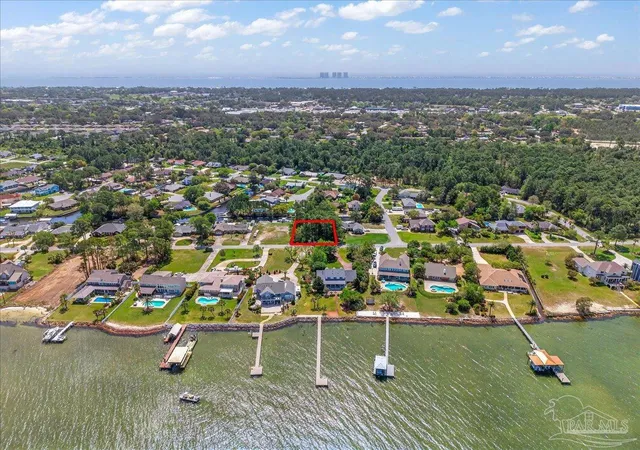 Photo 2 of Land for sale at 2943 Coral Strip Pkwy, Gulf Breeze, FL 32563 | MLS# 680482 | Listing updated on 2026-10-05