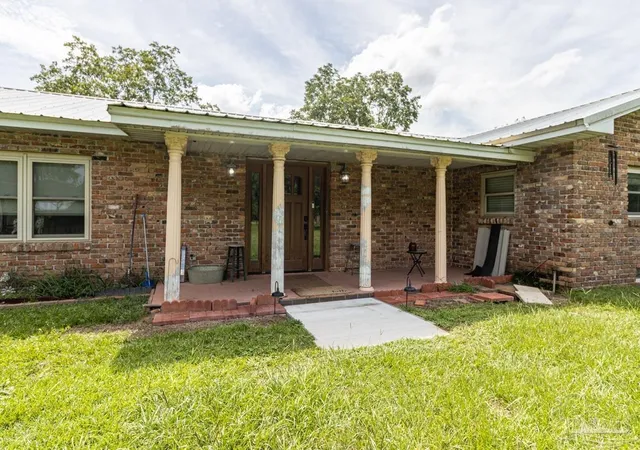 3rd image of 3805 N Hwy 29, Cantonment, FL 32533 | MLS# 686974